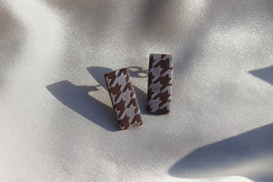 Cocoa Houndstooth Rectangle Studs