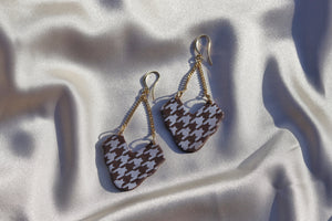 Cocoa Houndstooth Print Chain Earrings